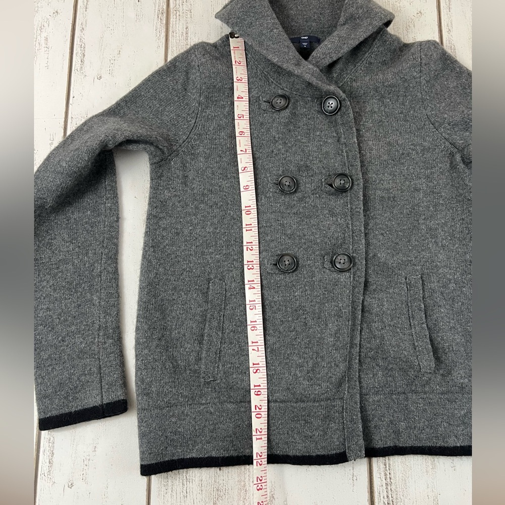 GAP Lamb Wool Women’s Sweater Jacket Small Button Down - Picture 11 of 12
